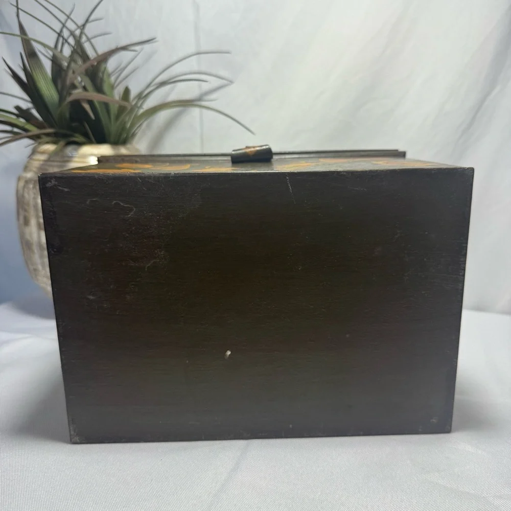 Vintage Metal Storage Box with Floral Design - Picture 8 of 11